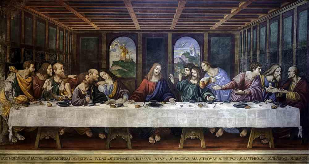 Larghezza e lunghezza della tela formano già un rettangolo auero.