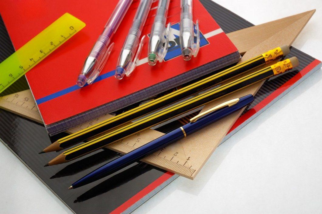 Tieni sotto mano tutti i materiali di cui hai bisogno per studiare!