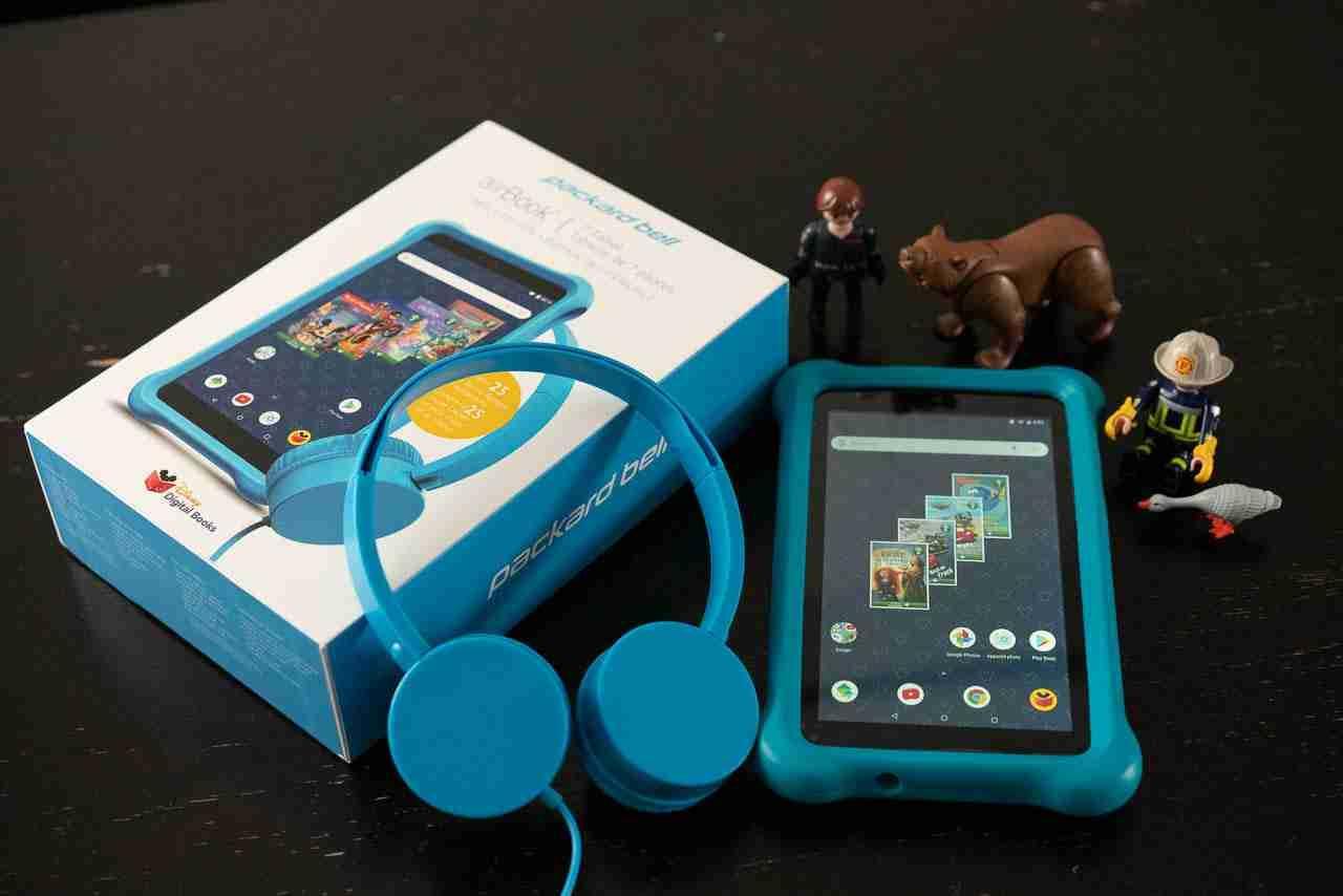 Giocando si impara, si potrebbe dire per riassumere il significato e il ruolo del gioco nell'apprendimento della lingua.