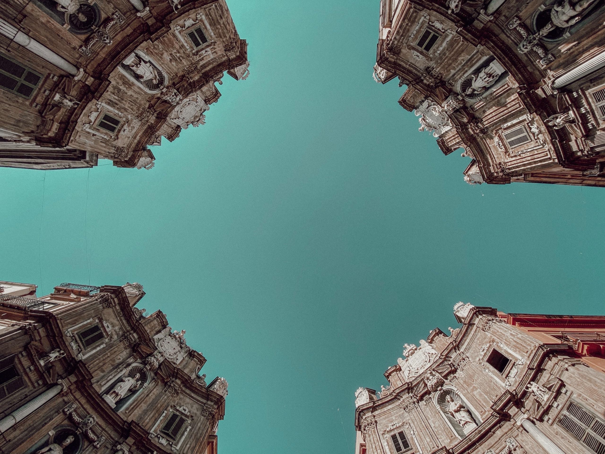 Cerchi un corso yoga palermo? Sei nel posto giusto! 