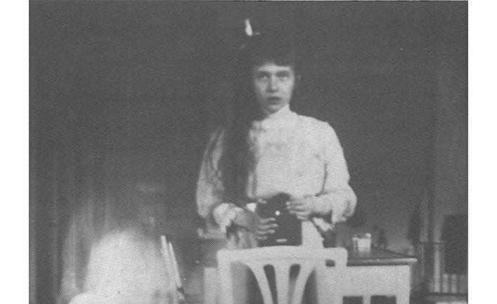 Rara immagine della figlia più famosa dello Zar: Anastasija