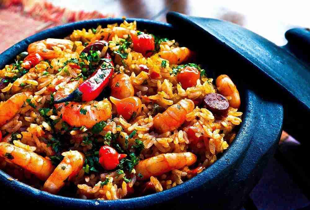 E' importante mangiare sano, privilegiando alcuni cibi, anziché altri.