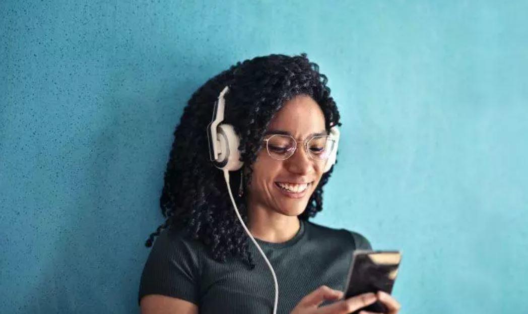 Non si possono improvvisare le migliori canzoni, ma bisogna crearle seguendo una struttura.