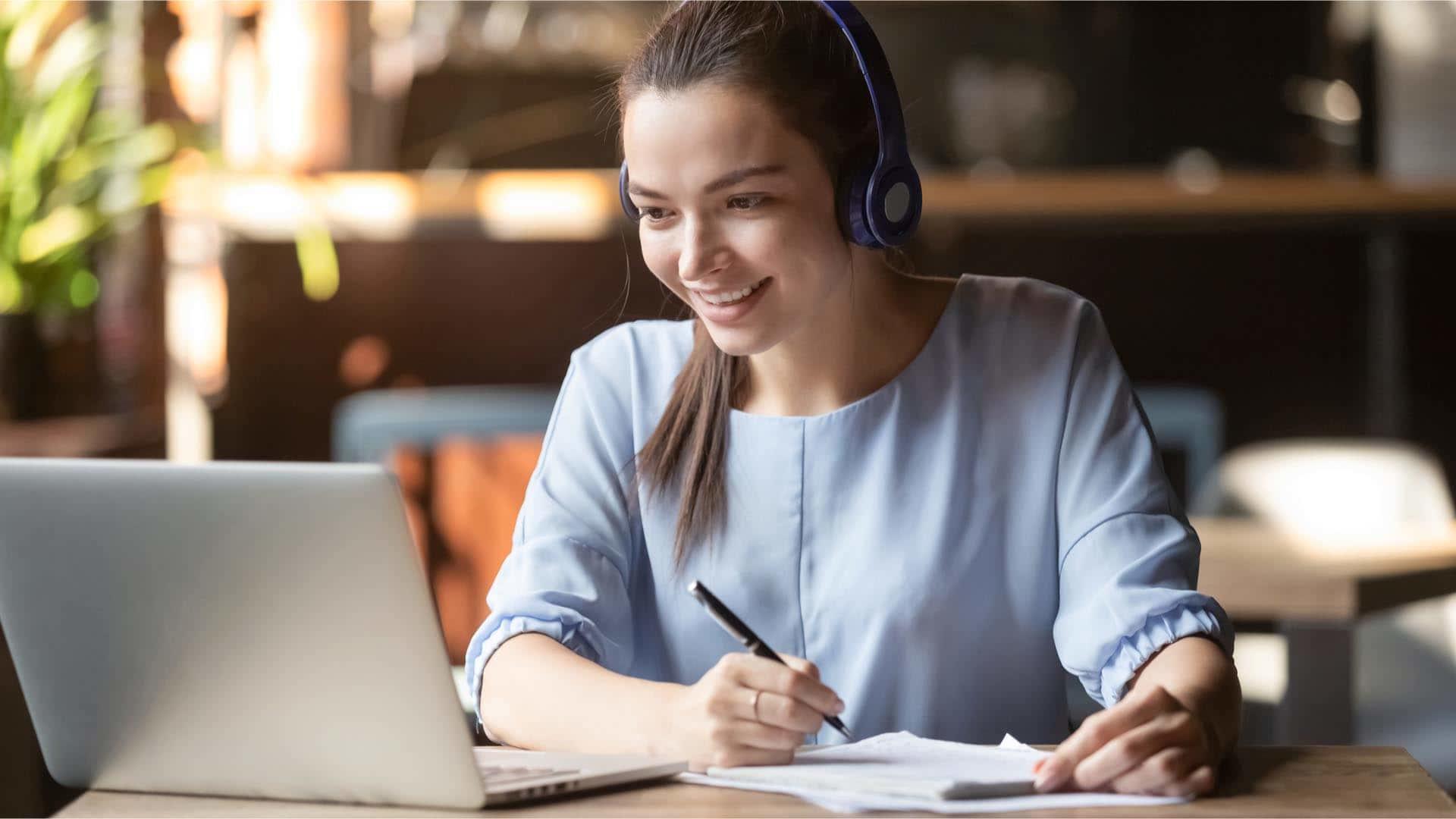 Per imparare la filosofia da solo puoi seguire un corso online gratuito.