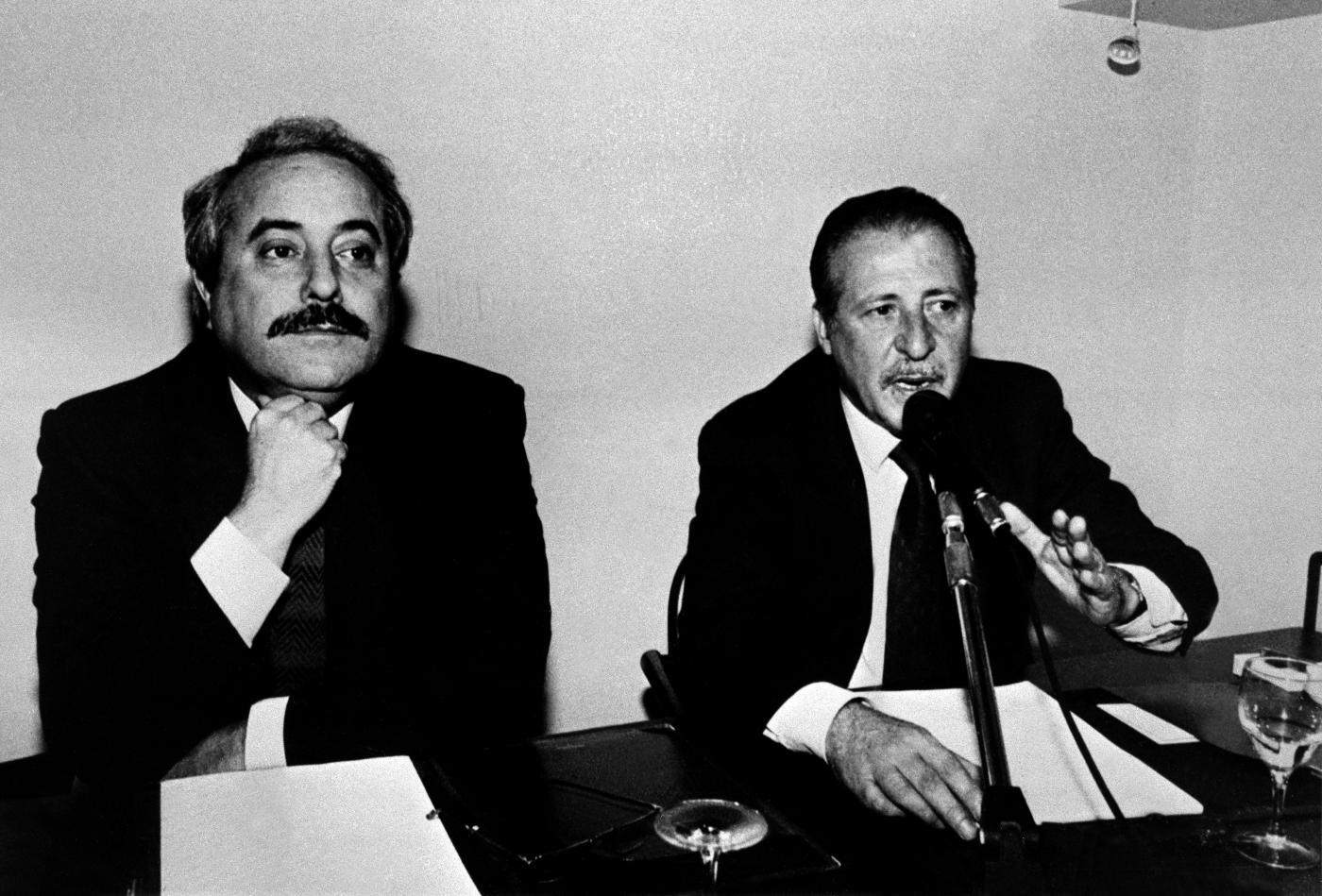 Falcone e Borsellino collaborarono nel pool antimafia.
