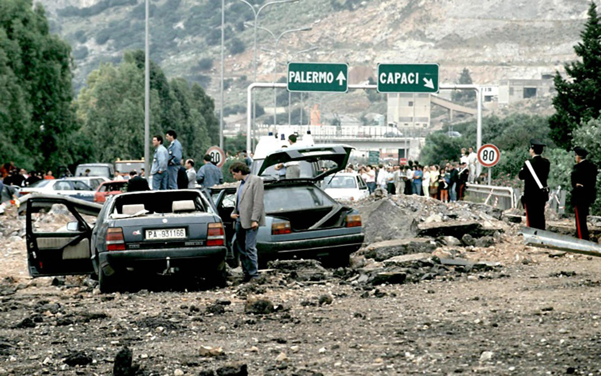 Giovanni Falcone fu ucciso da Cosa Nostra il 23 maggio 1992.