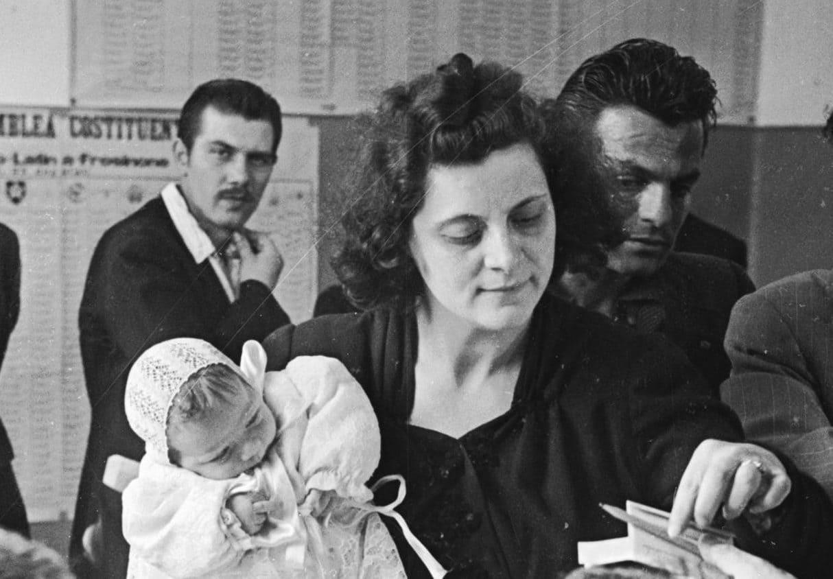 Il 2 giugno 1946 è una data simbolica de voto alle donne, non perché votarono per la prima volta, ma perché poterono scegliere a parità di diritto i propri rappresentanti all'Assemblea costituente e la forma istituzionale.