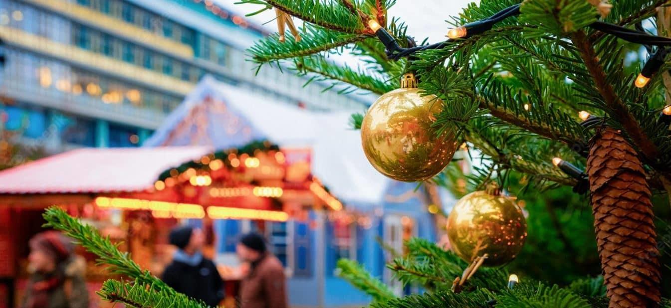 Anche i canti di Natale in lingua tedesca hanno avuto inizio con i canti per il solstizio d'inverno.