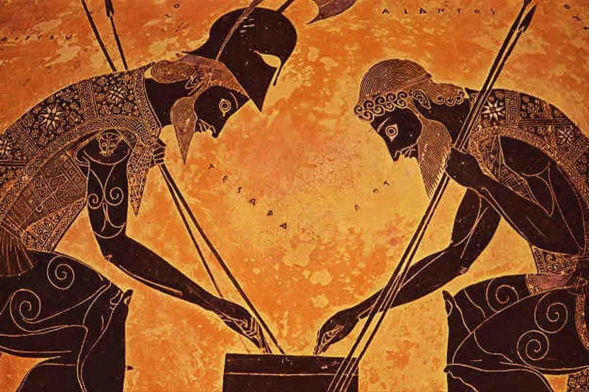 Grammatica, sintassi e lettura dei grandi autori dei generi letterari sono alla base delle studio del greco antico al liceo classico.