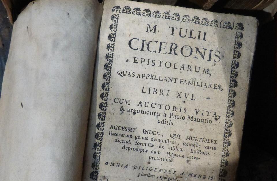 Nelle lettere di Cicerone scopriamo molti retroscena della vita politica dell'antica Roma.