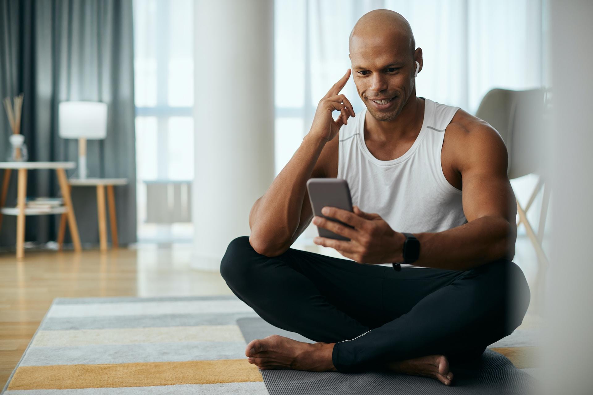 Scopri le migliori app per fare pilates a casa.