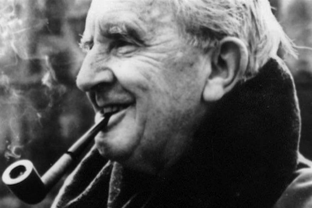 Uno dei generi letterari più amati è diffusi oggi è il fantasy.