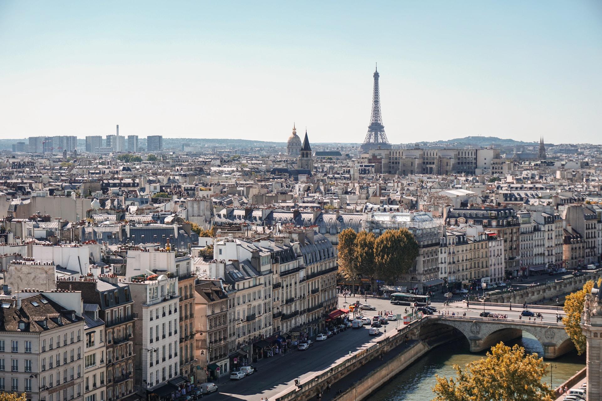 Vista di Parigi in autunno