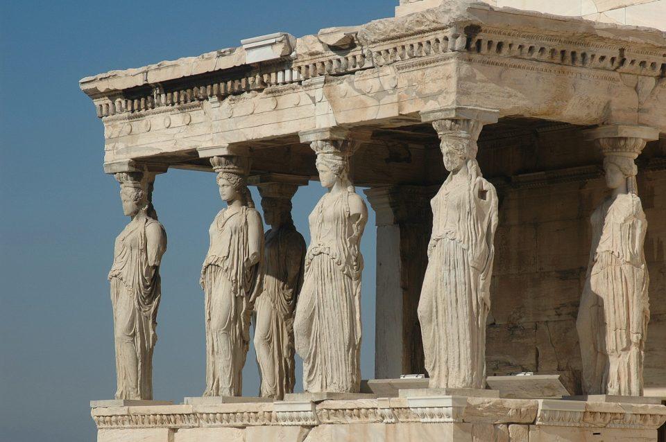 Quali sono i generi principali della letteratura greca antica?