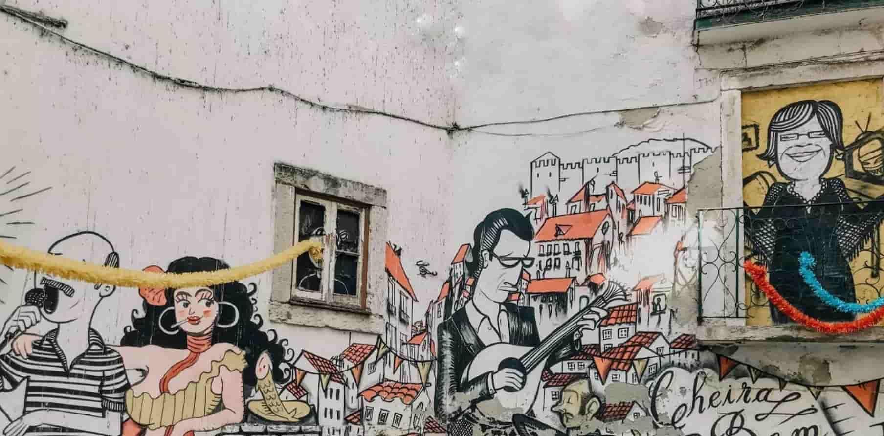 Il fado portoghese nasce dal popolo che esprime sentimenti di amore e nostalgia e diventa la musica tradizionale espressione dell'anima del Portogallo.