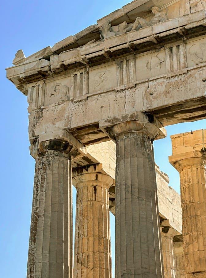 Vista di un tempio greco