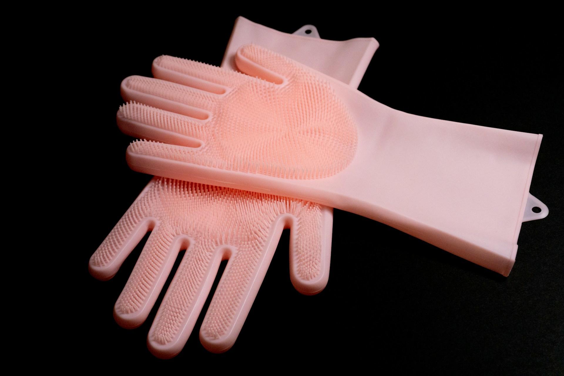 Guanti per lavare i piatti