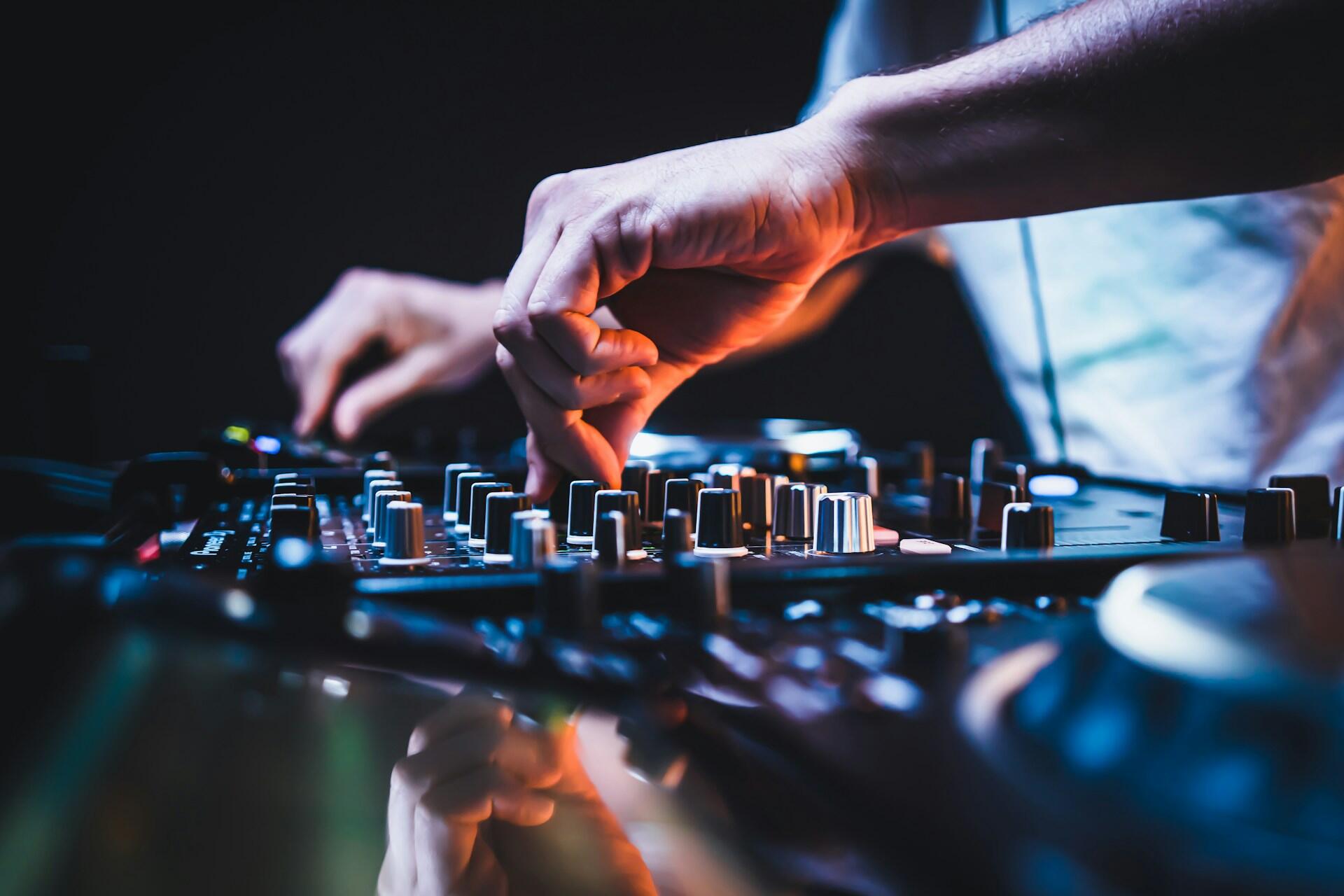 Corso dj Napoli, quale frequentare?