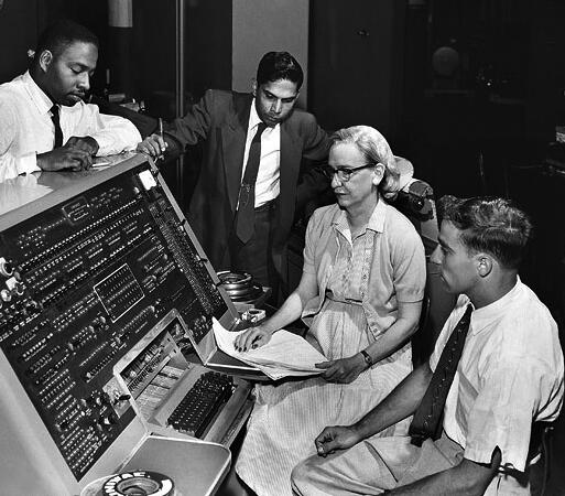 Grace Hopper, una delle donne matematiche famose del XX secolo.