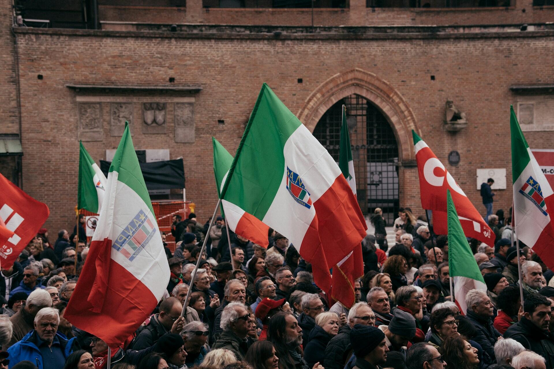 Maanifestazione di piazza dedicata al 25 aprile festa della liberazione.