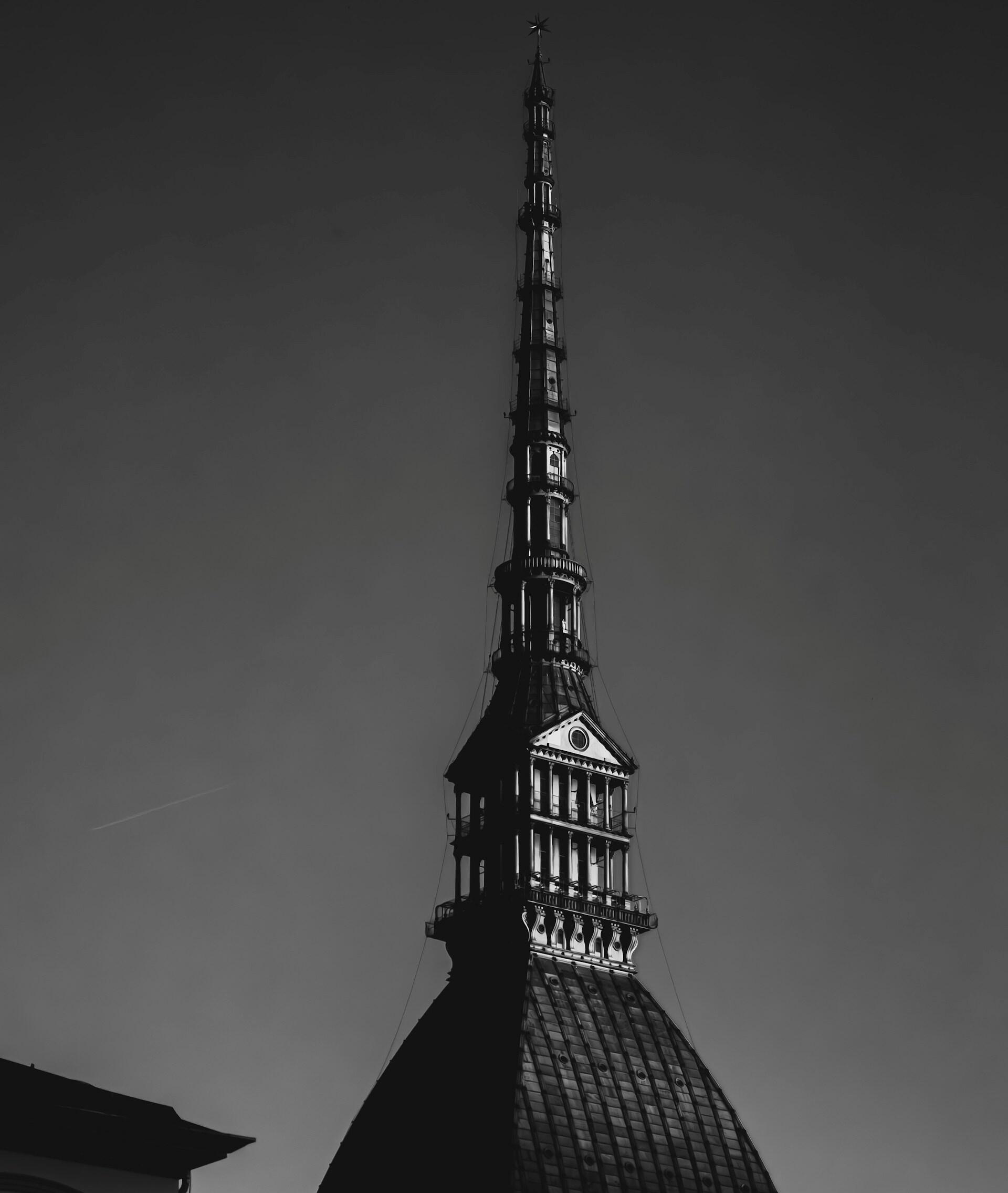 Mole Antonelliana, simbolo di Torino, città protagonista del 25 aprile festa della liberazione.