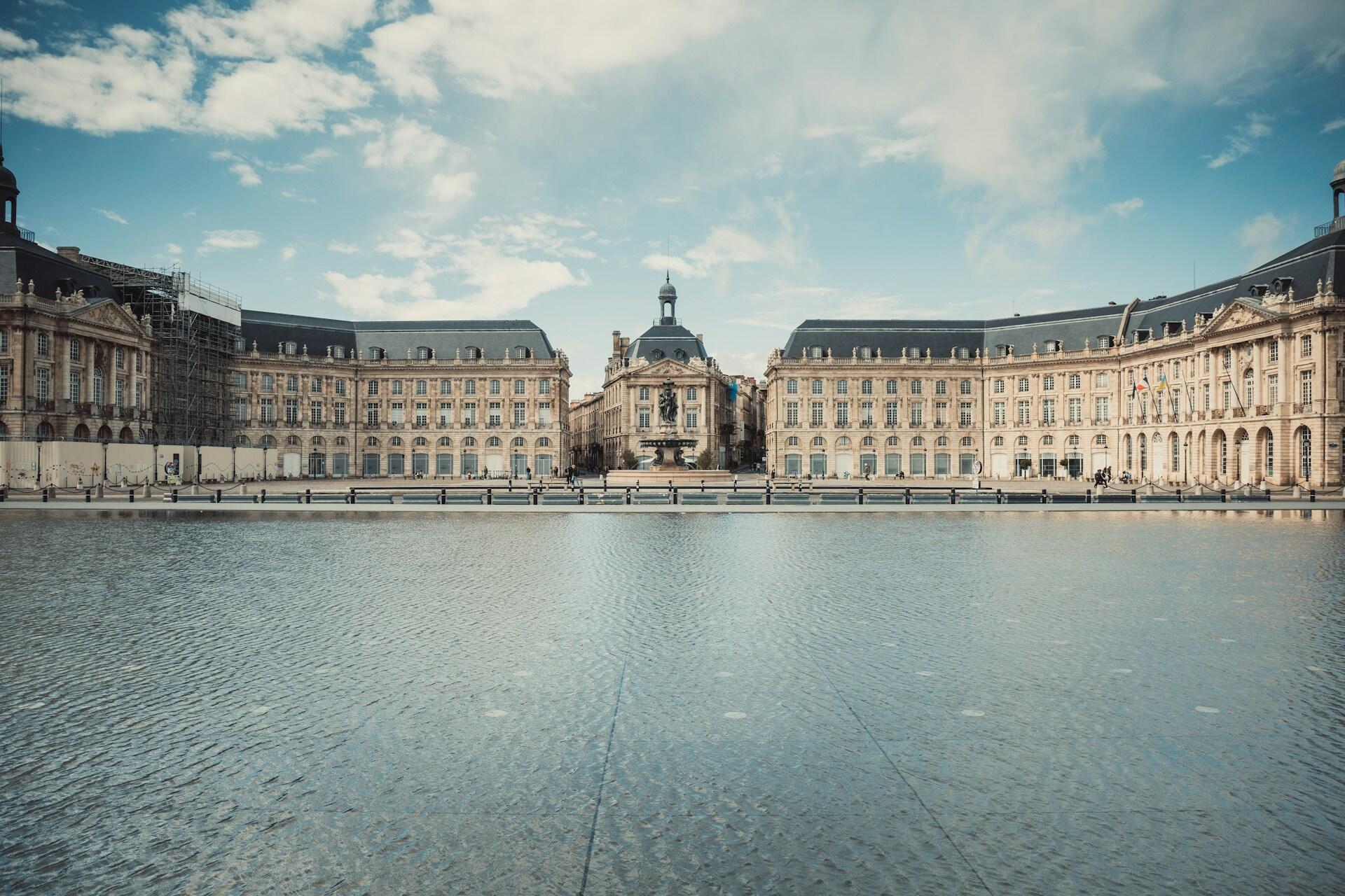 Vista di Bordeaux, una delle tappe tour de france 2026.