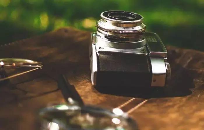 Steven Sasson è un ricercatore in pensione di Kodak ed è ritenuto il primo inventore di una fotocamera digitale.