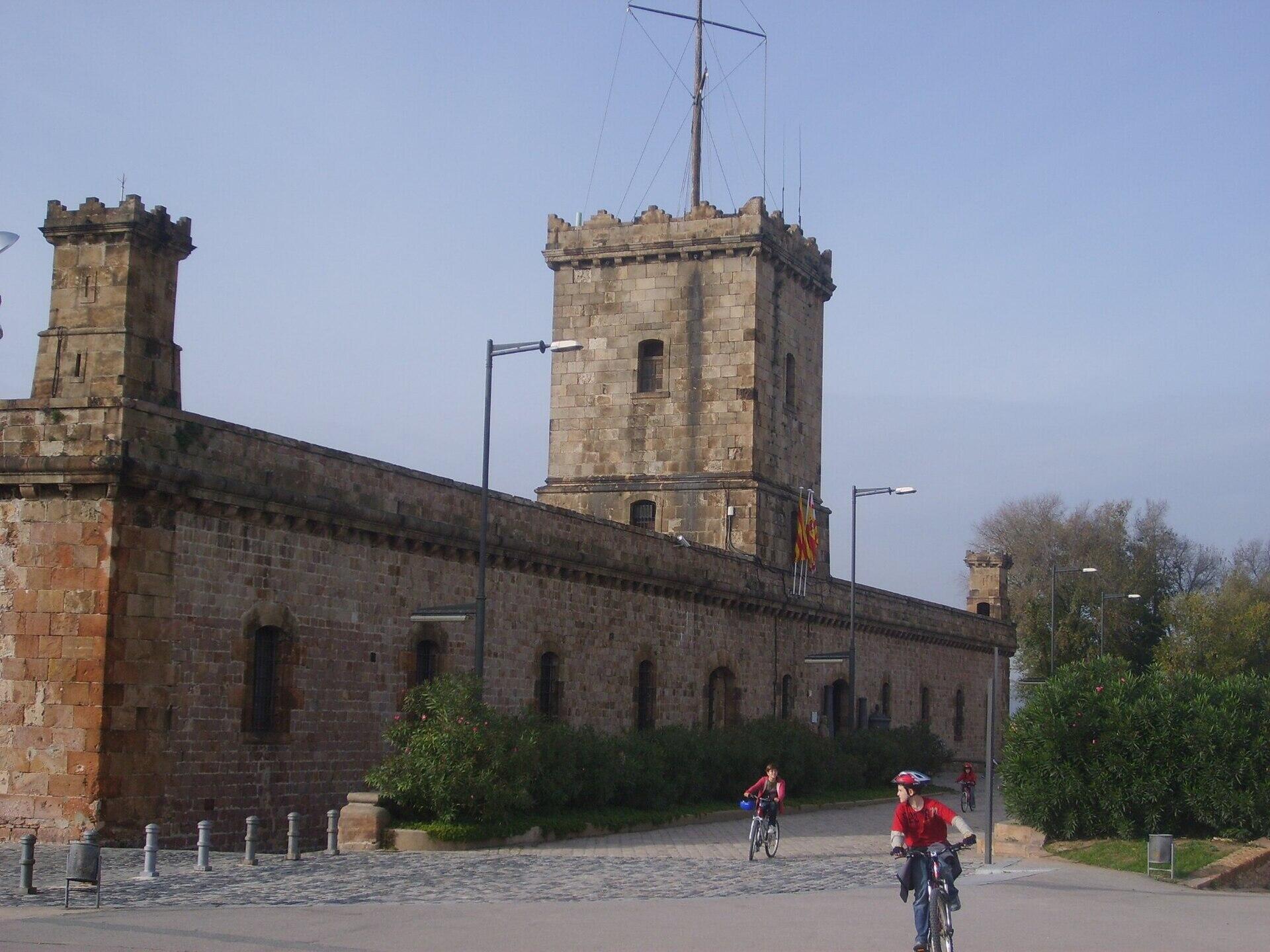 Castello di Montjuic,una delle tappe tour de france 2026.