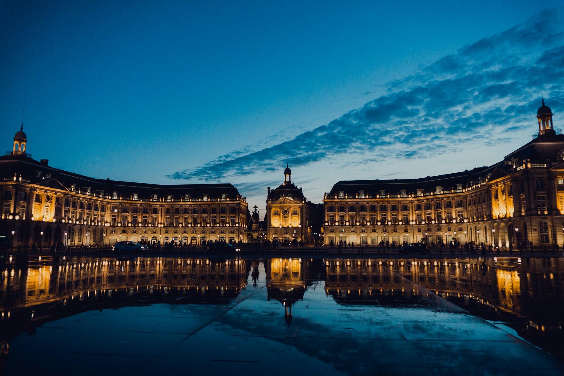 Vista di Bordeaux, una delle tappe tour de france 2026.