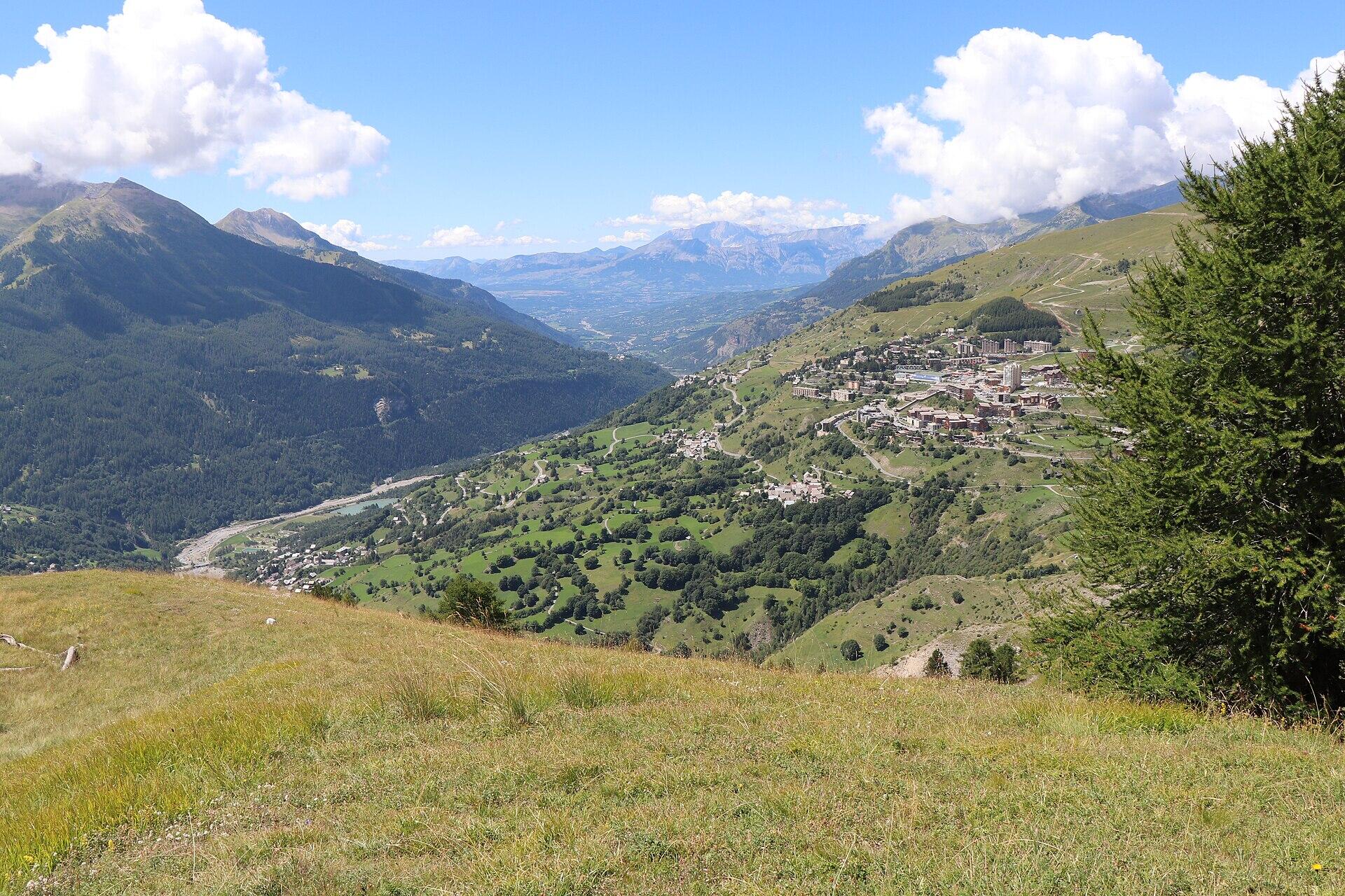 Vista di Orcières-Merlette,una delle tappe tour de france 2026.