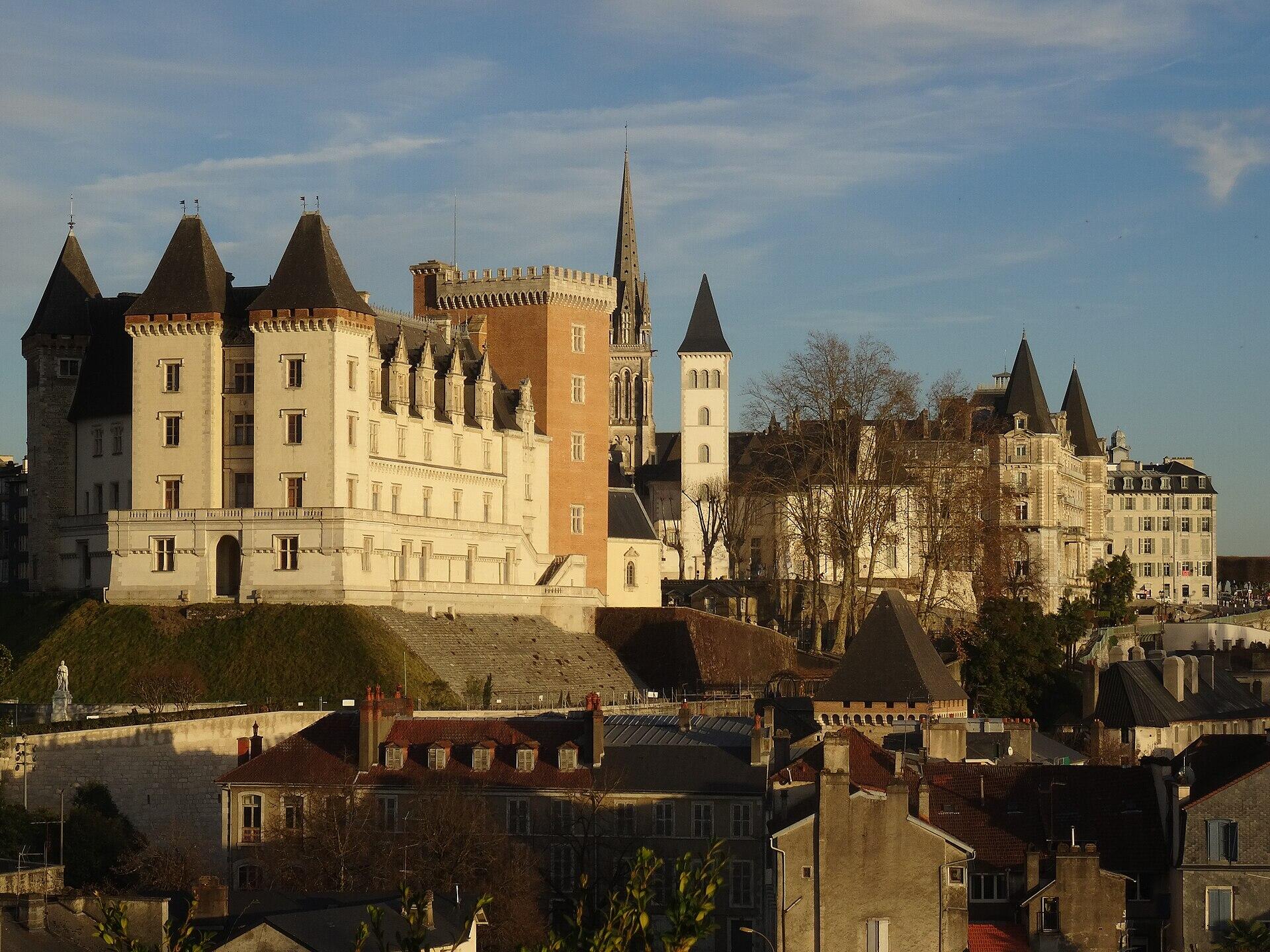 Vista di Pau, una delle tappe tour de france 2026.