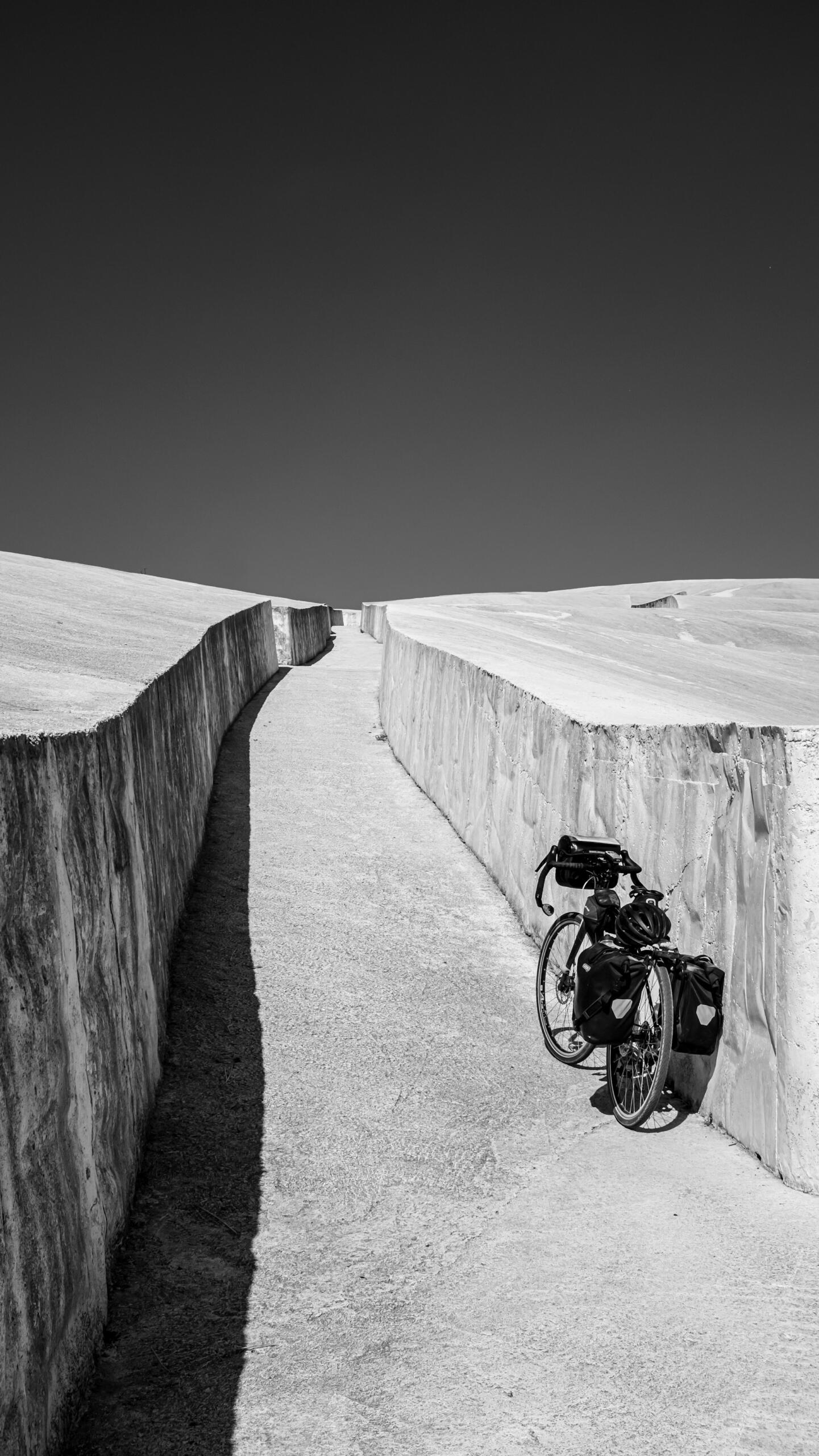 Il Grande Cretto (o Cretto di Burri), una monumentale opera di land art realizzata da Alberto Burri a Gibellina.