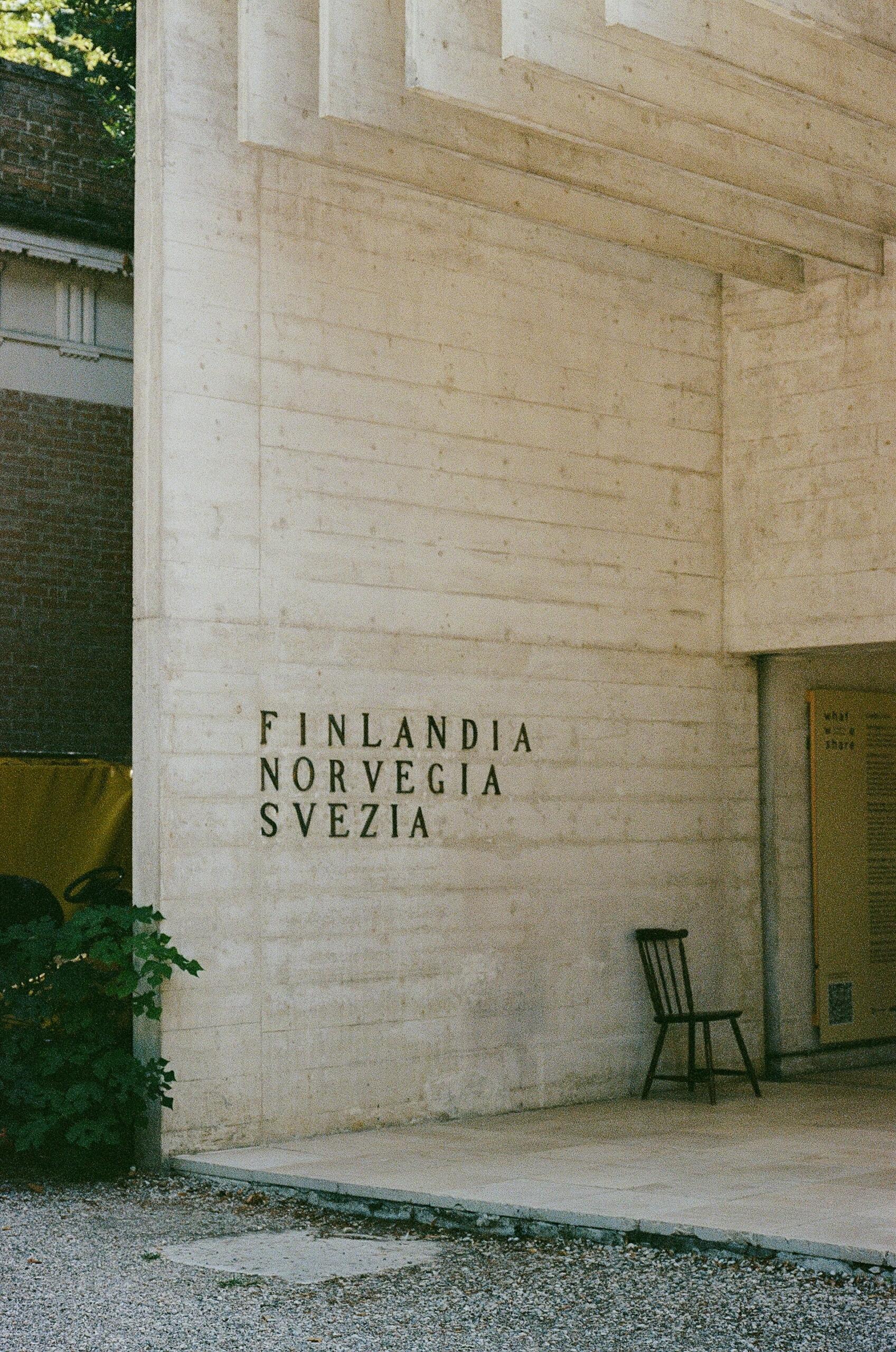Il padiglione dei paesi scandinavi alla biennale di Venezia.