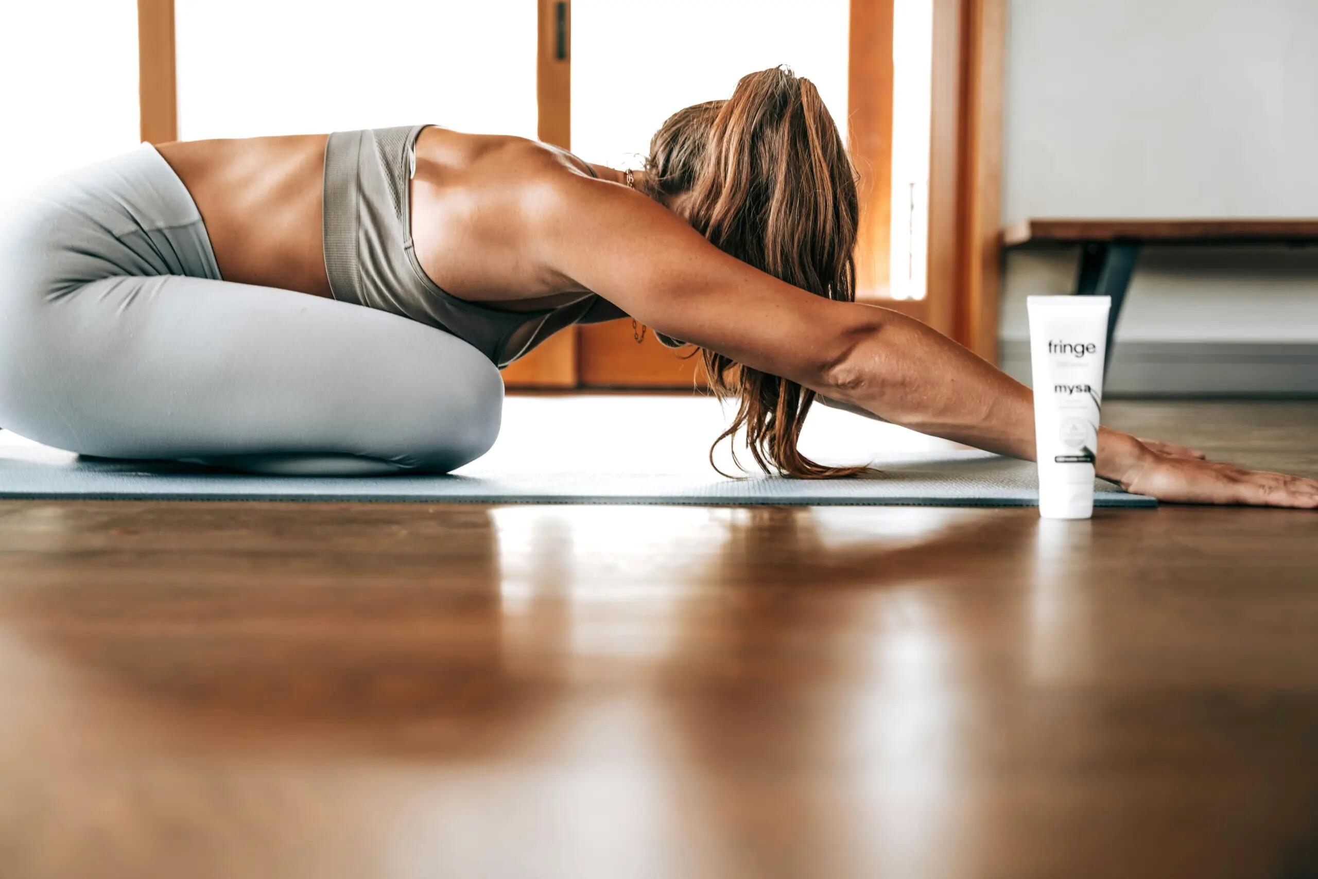 Non serve per forza iscriversi in palestra, con l'attrezzatura giusta ci si può allenare in casa.
