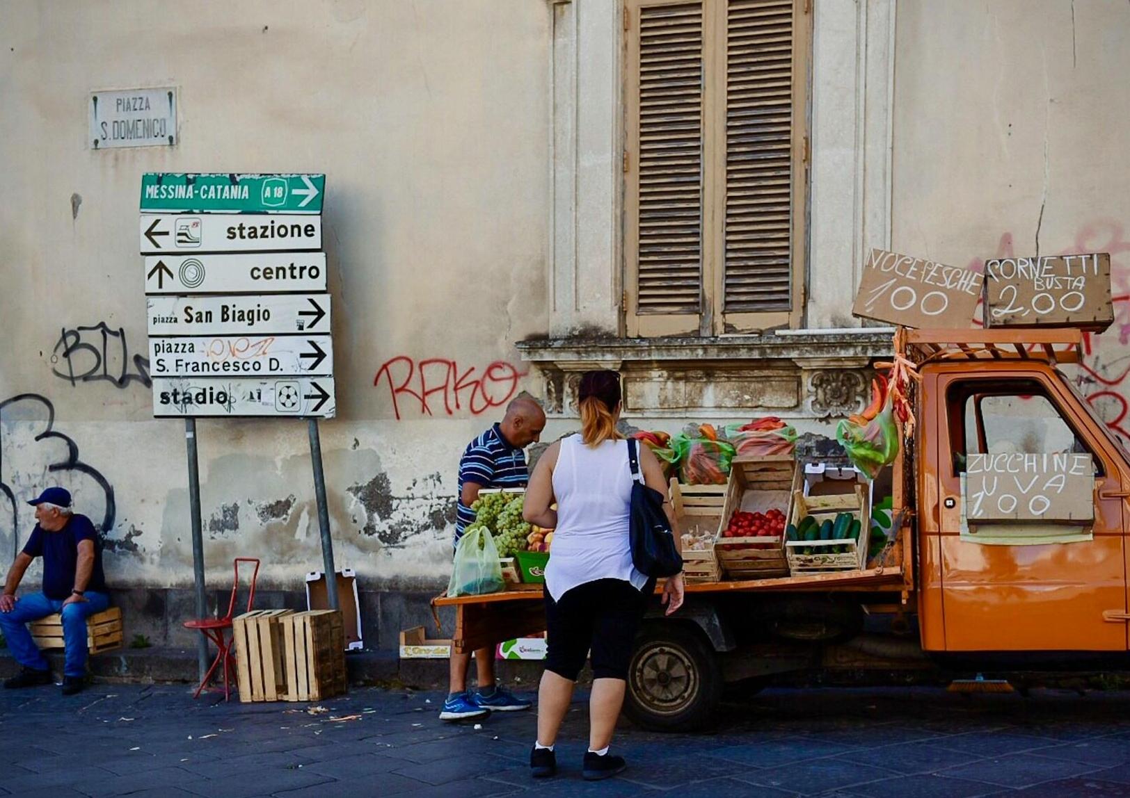 Vaisių ir daržovių furgonas