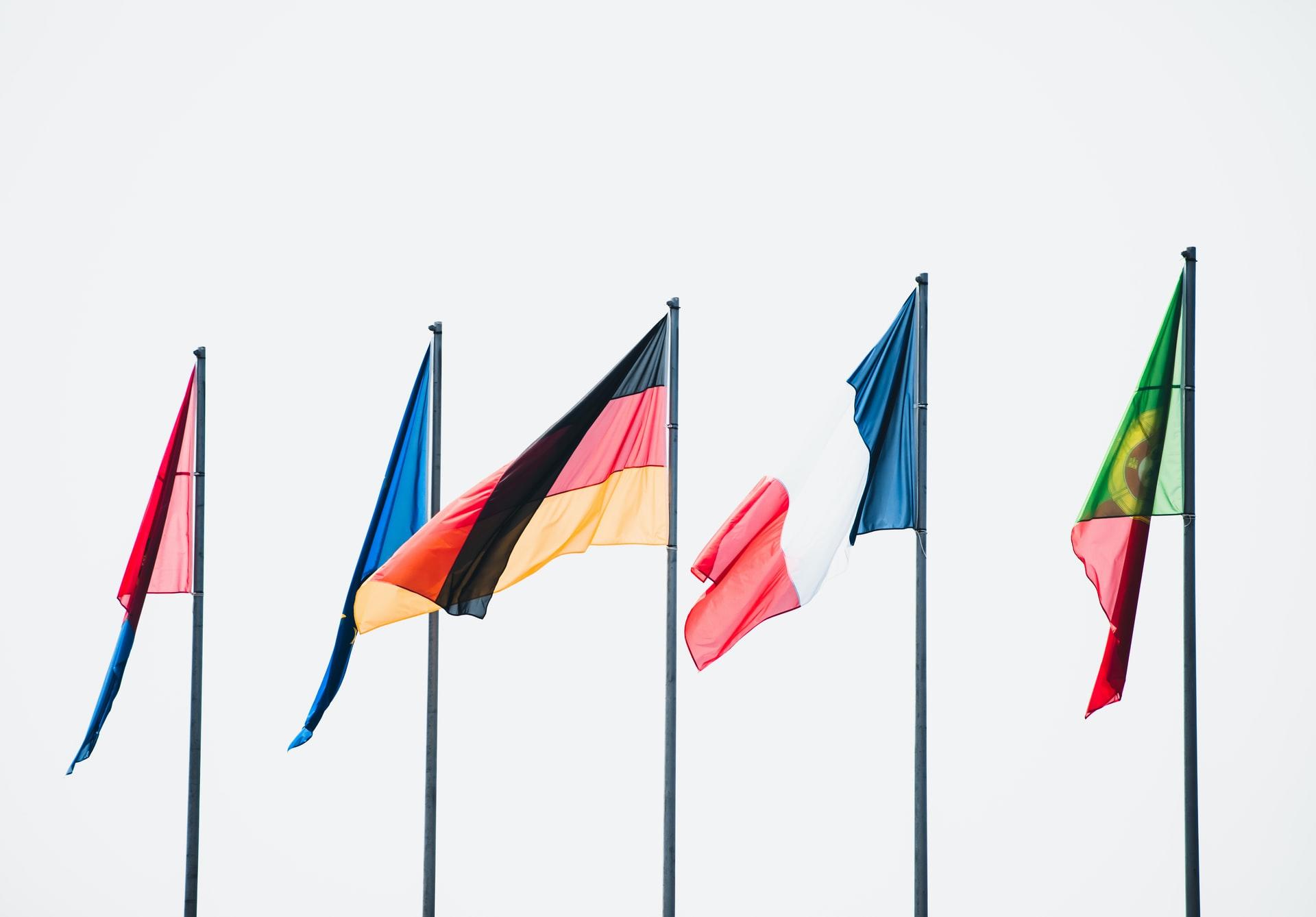 drapeaux multiples