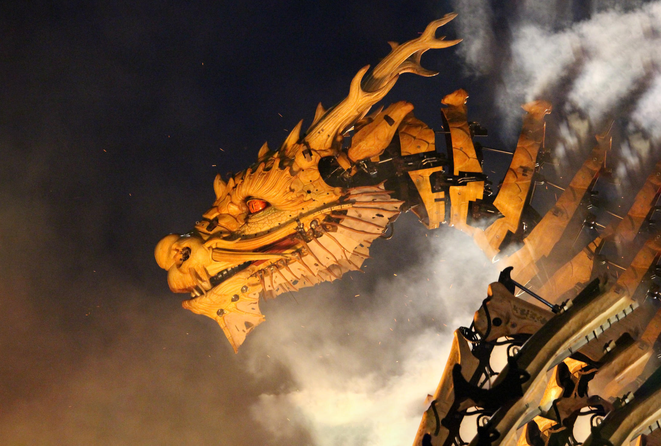 dragon statue lumineuse