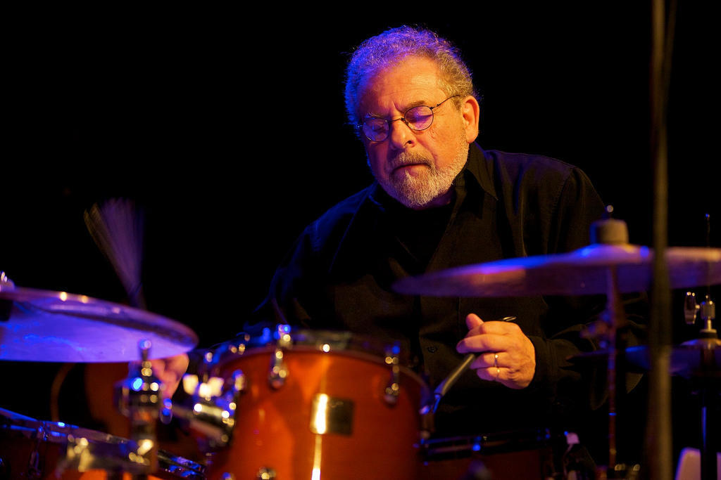 Peut-on jouer du jazz sur une batterie électronique ?