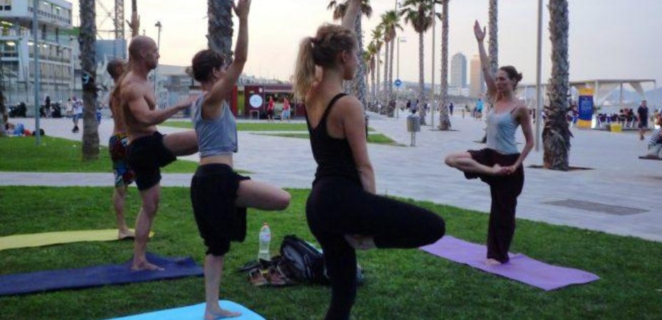 como ser maestro de yoga