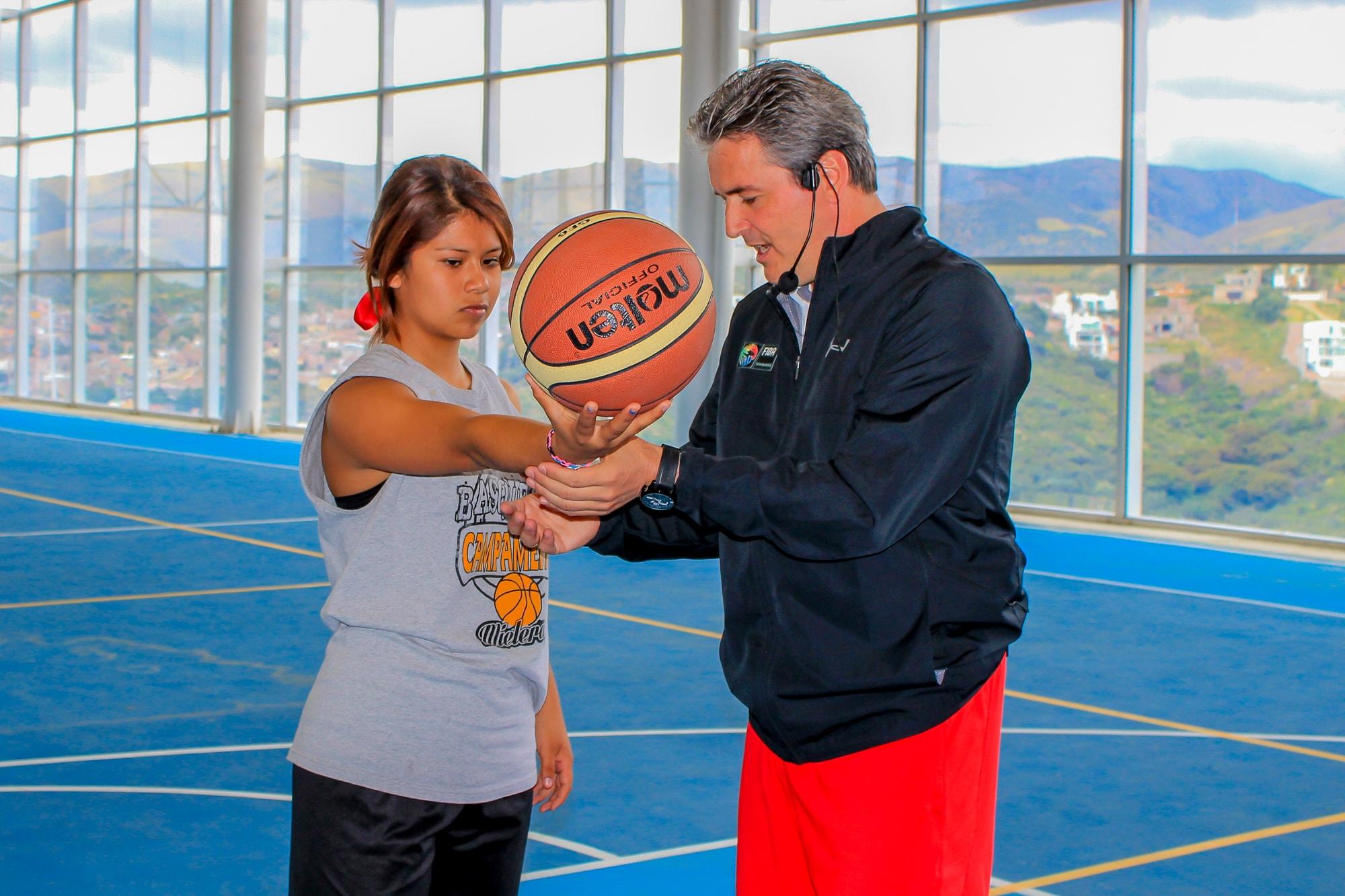 Un animador deportivo no es un entrenador a domicilio.