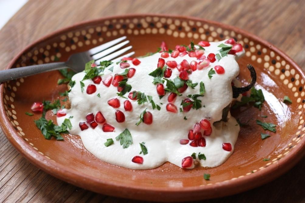 Degusta de los chiles en nogada de mediados de julio a mediados de septiembre.