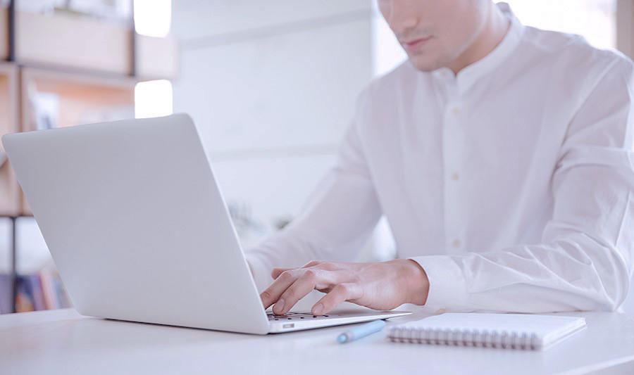 Anuncio de clases de arabe