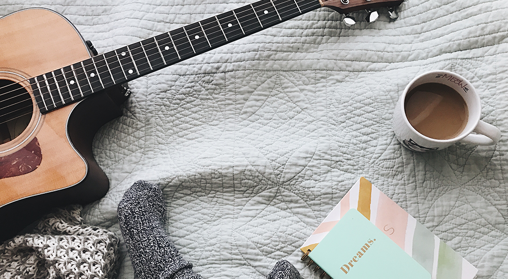 precio guitarra acustica