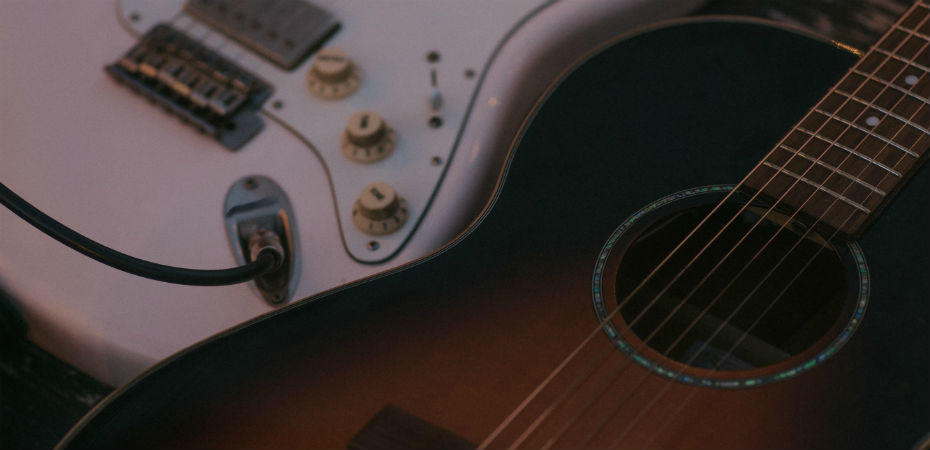diferencias entre guitarra alectrica y acustica
