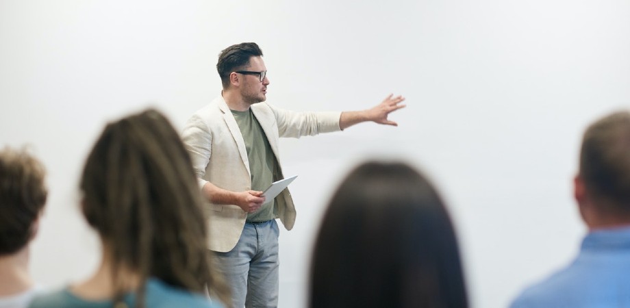 como escoger profesor de frances