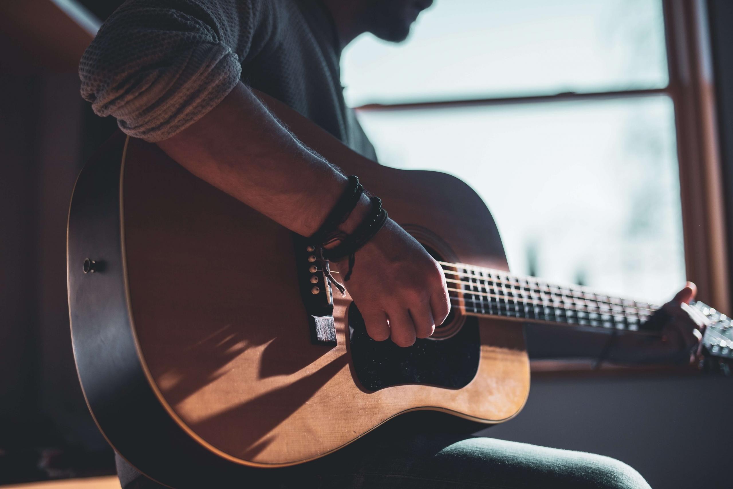 curso de guitarra en linea
