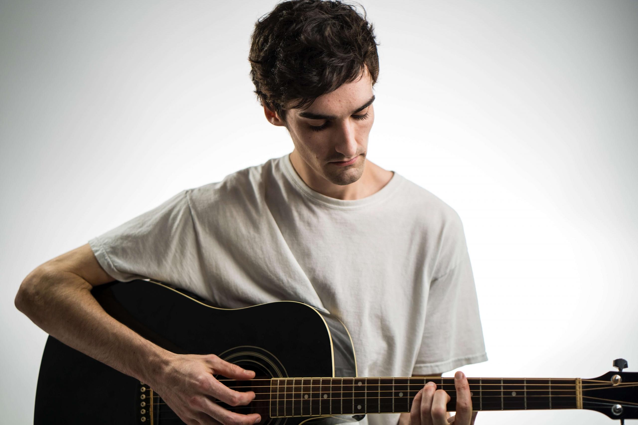 aprende guitarra via online