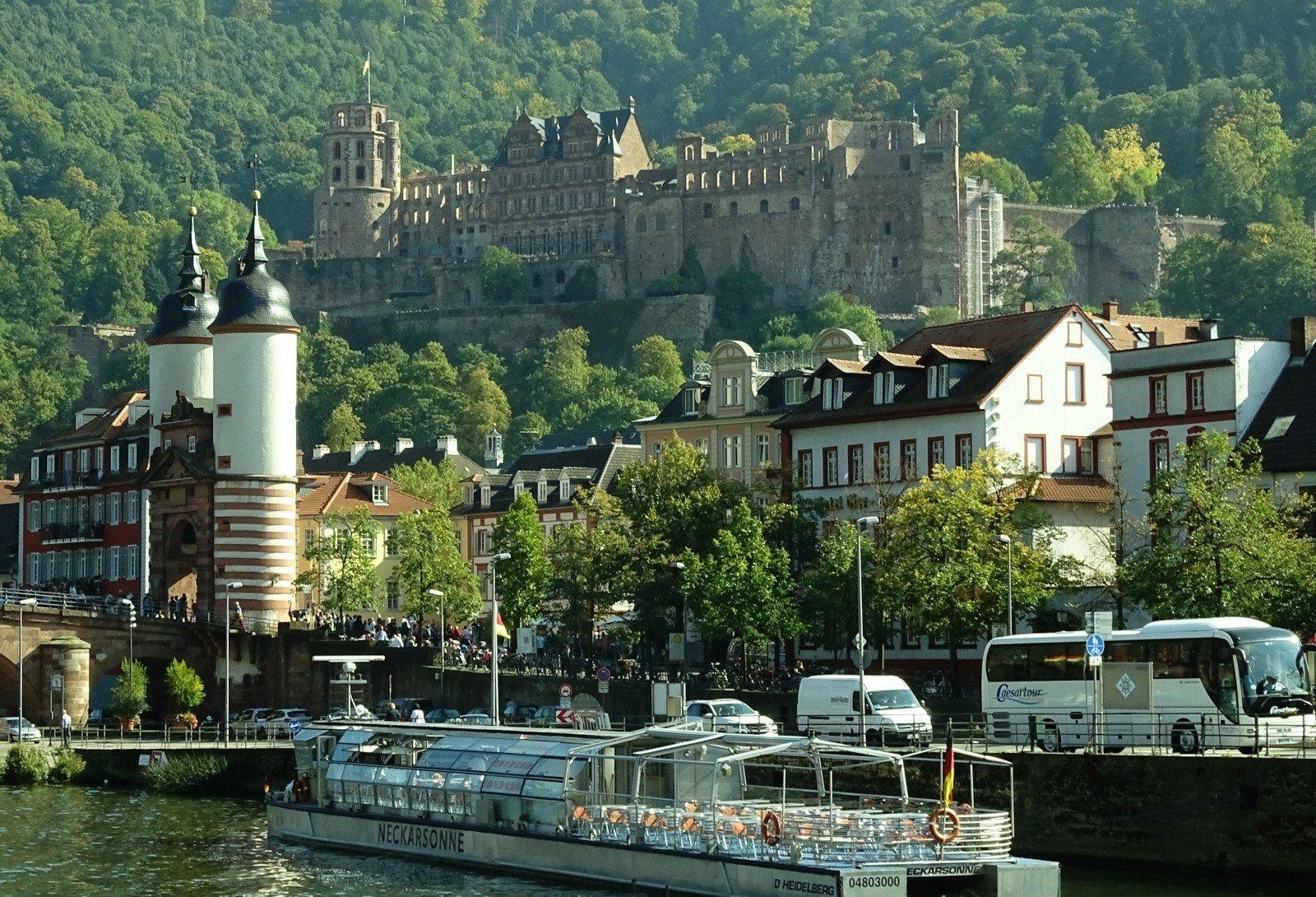 El castillo de Heidelberg es admirado por chicos y grandes.