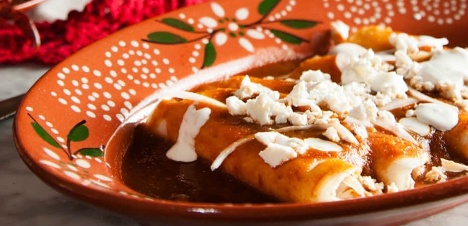 como preparar enchiladas rojas