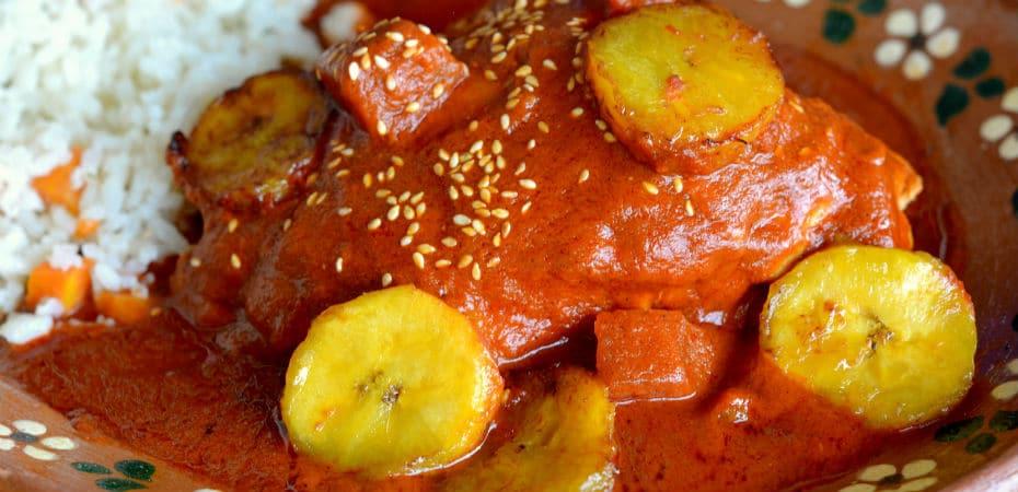 mole con pollo